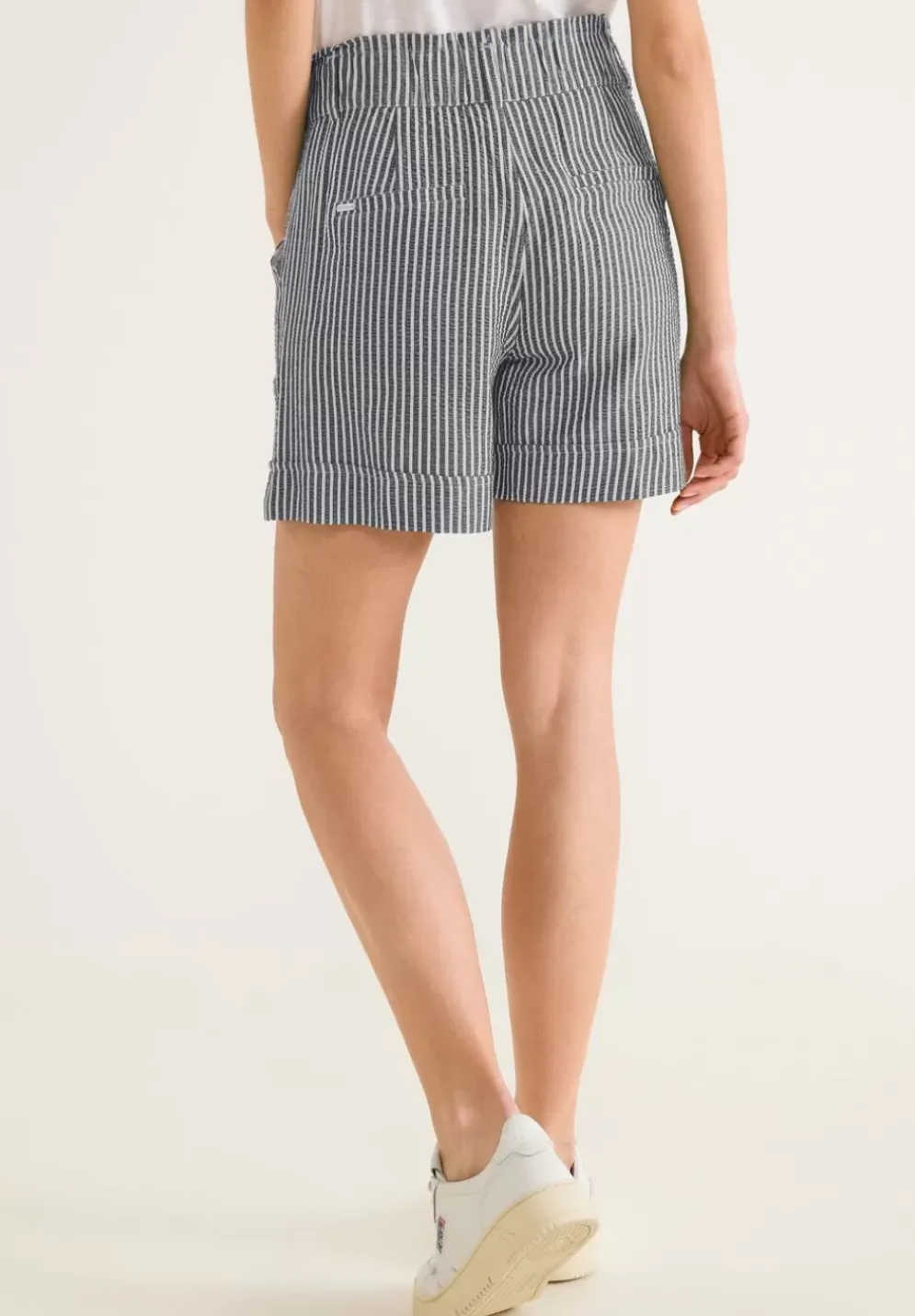Paperbag Loose Fit Bermuda