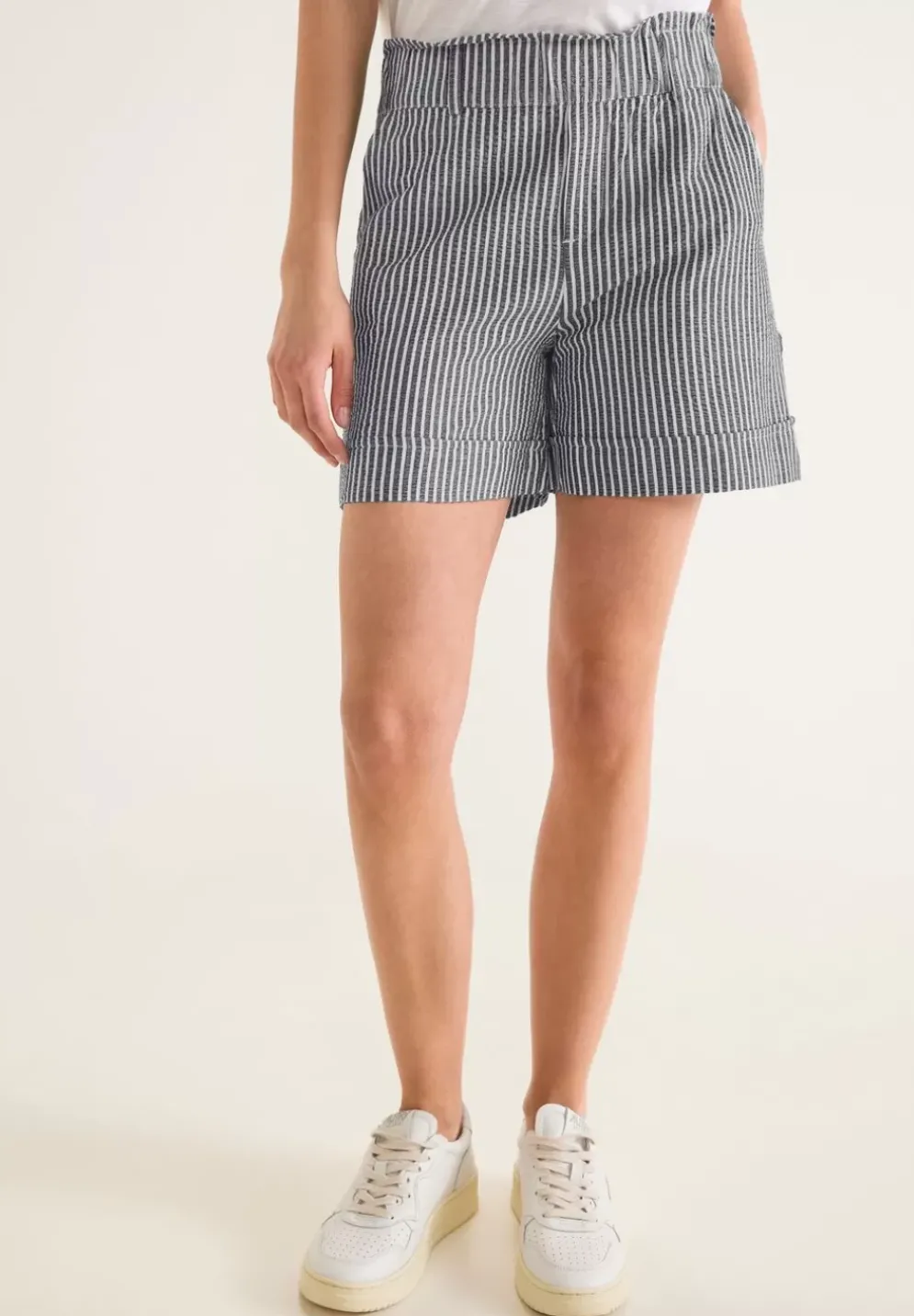 Paperbag Loose Fit Bermuda