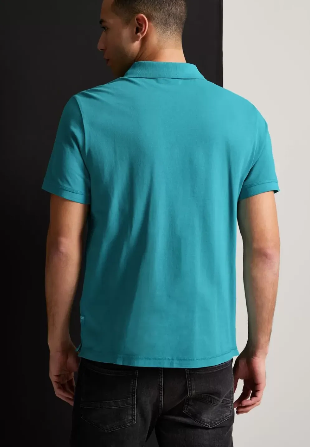 Poloshirt In Piquee