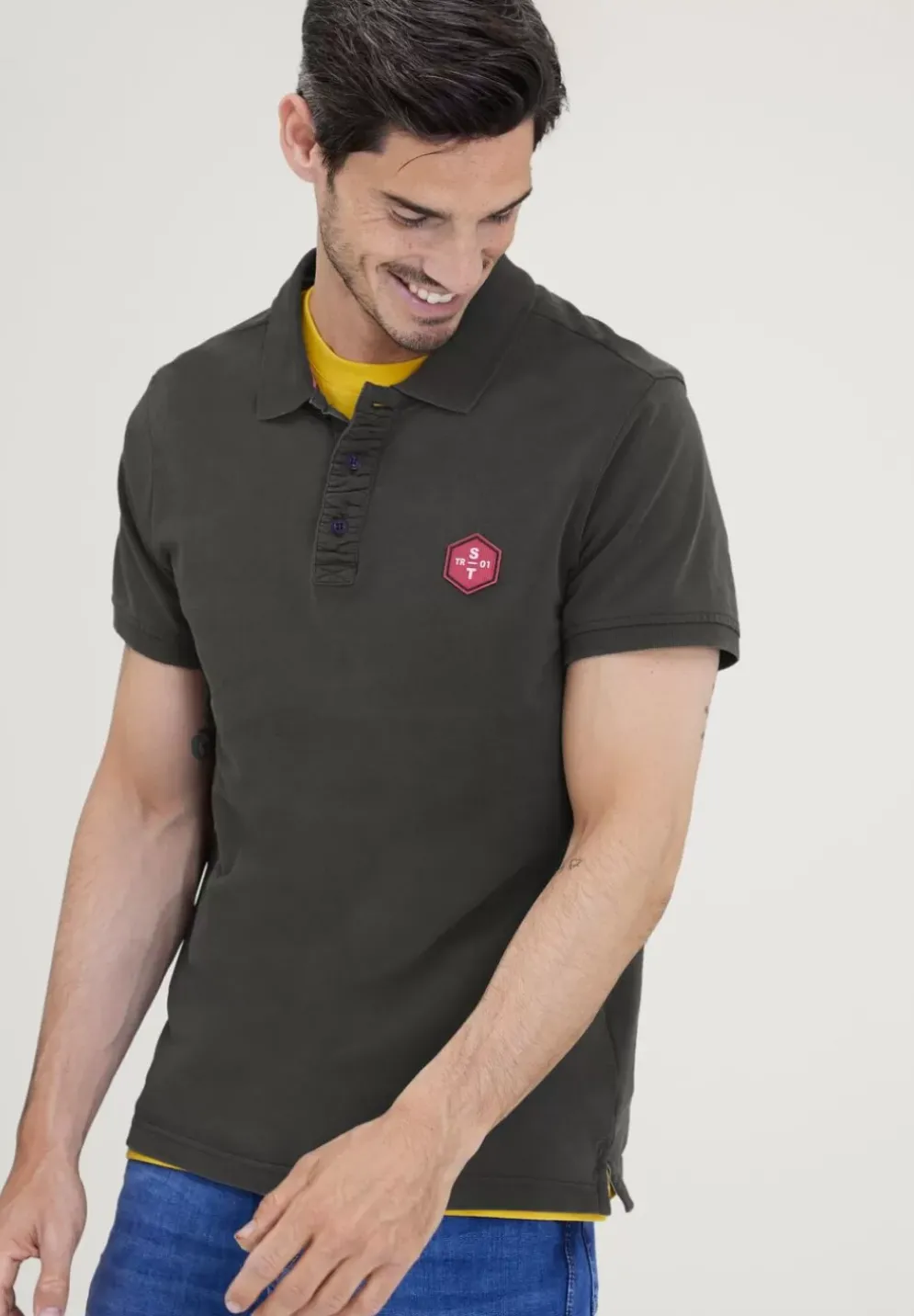 Poloshirt In Washed Optik