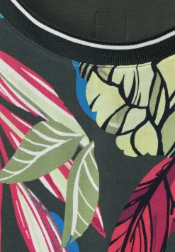 Printshirt Im Materialmix