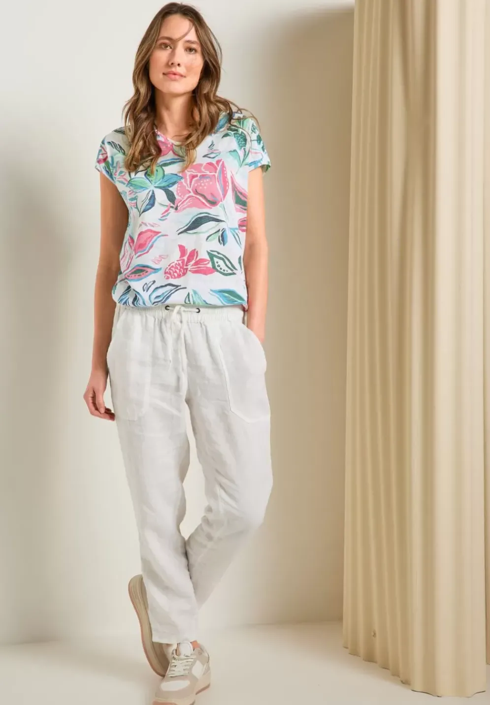 Printshirt In Leinenoptik