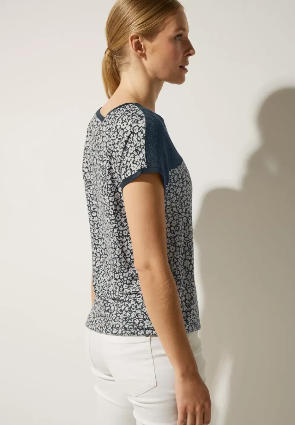 Printshirt Mit Spitzendetail