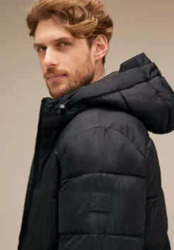 Pufferjacke Im Materialmix