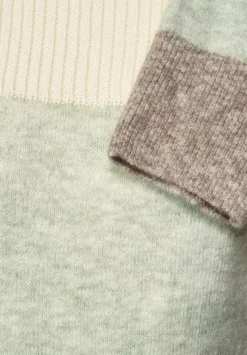 Pullover Im Strickmix