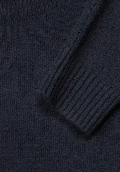 Pullover Mit Stehkragen
