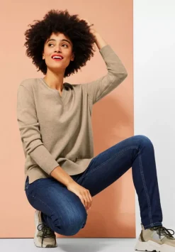 Pullover Mit V-Ausschnitt