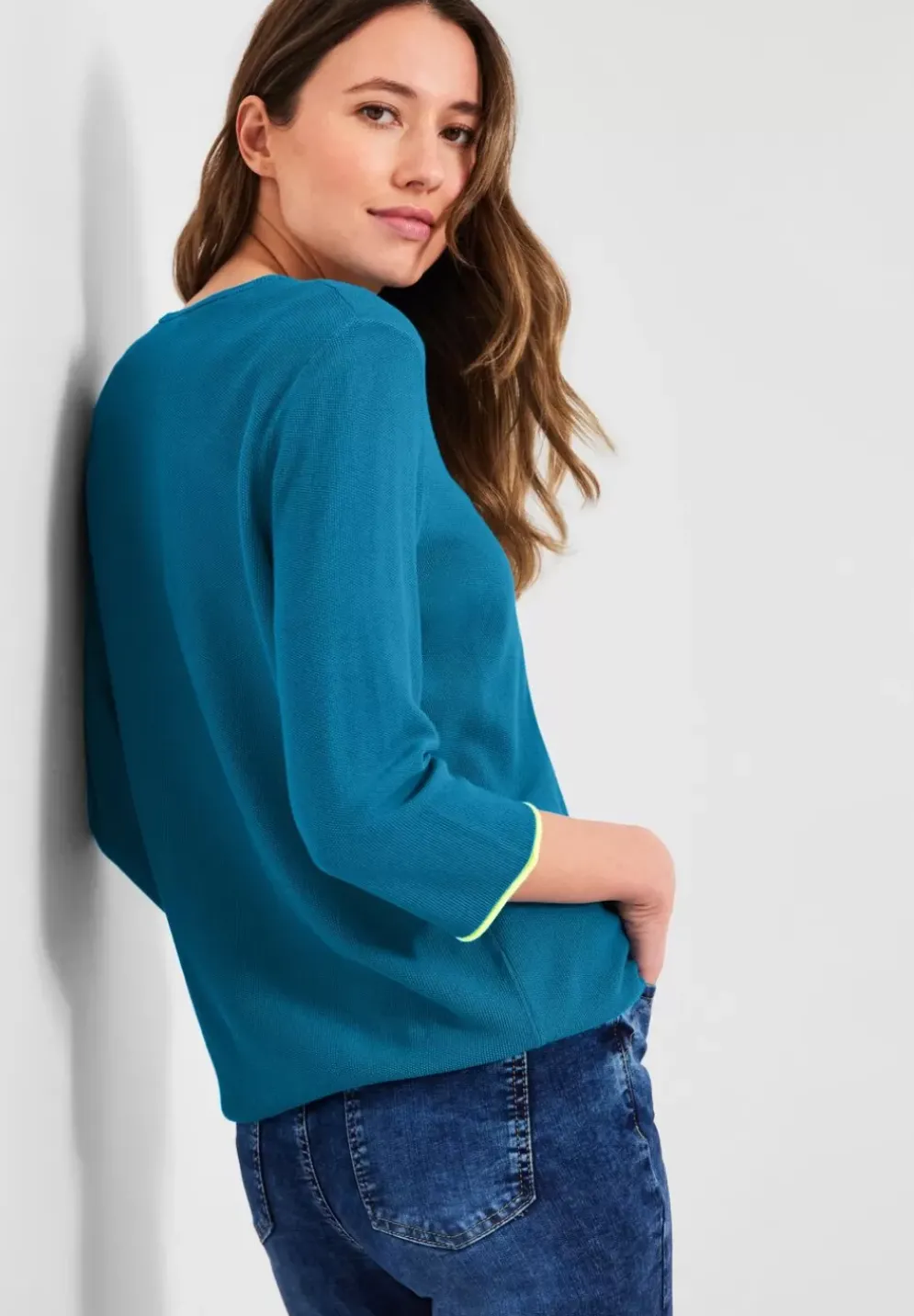 Pullover Mit V-Ausschnitt
