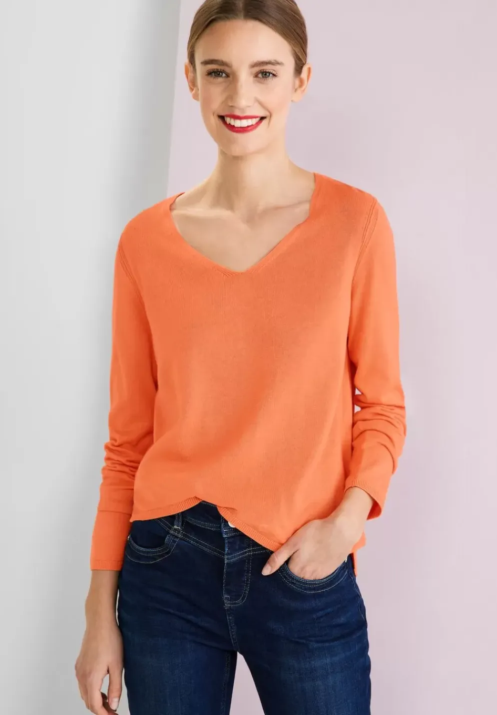 Pullover Mit V-Ausschnitt