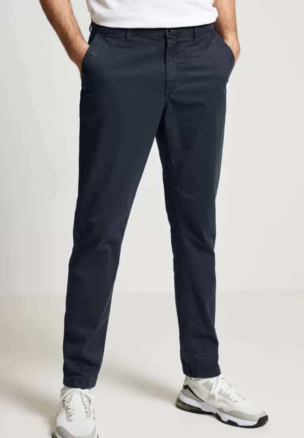 Regular Fit Chino