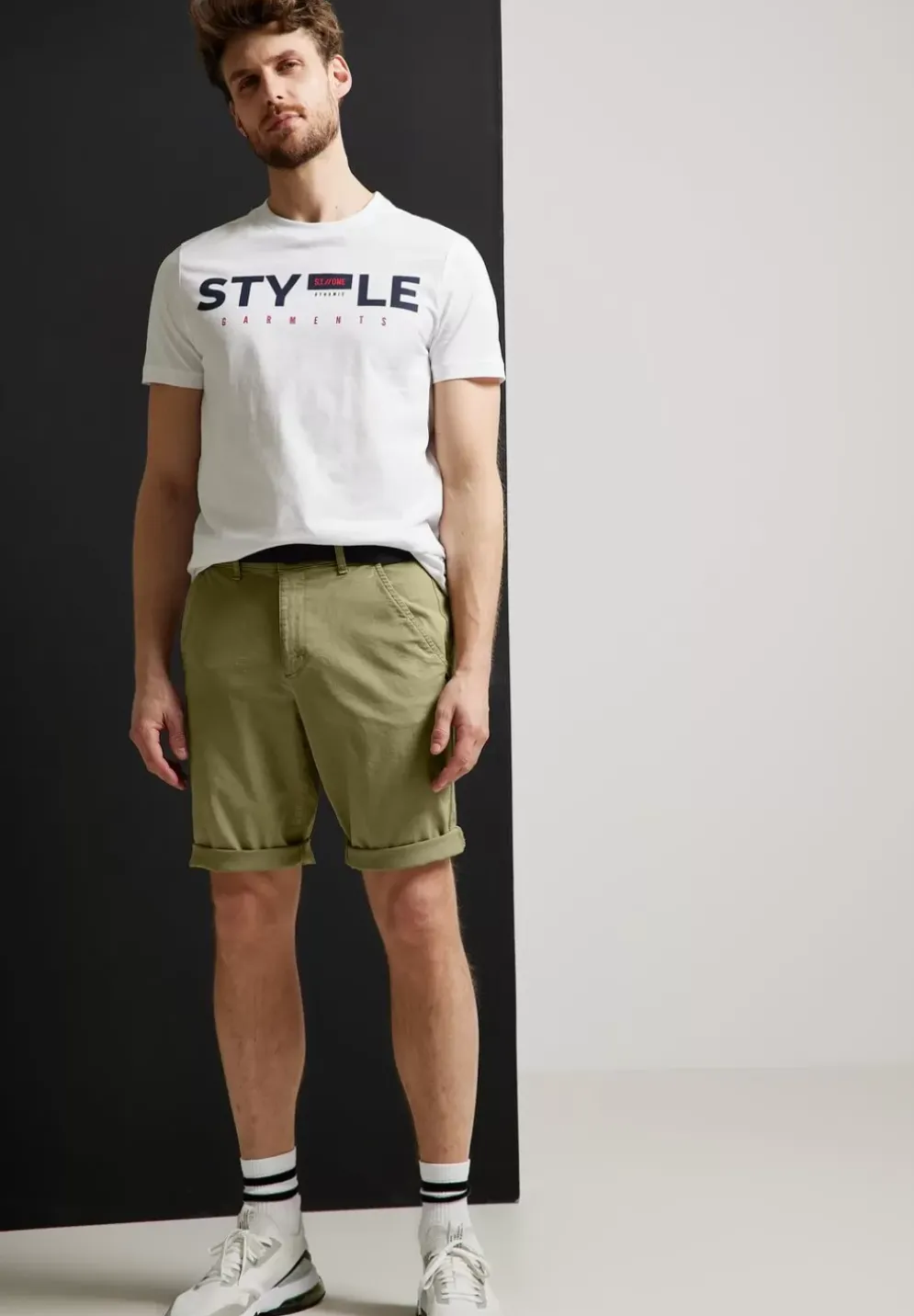 Regular Fit Chino Shorts
