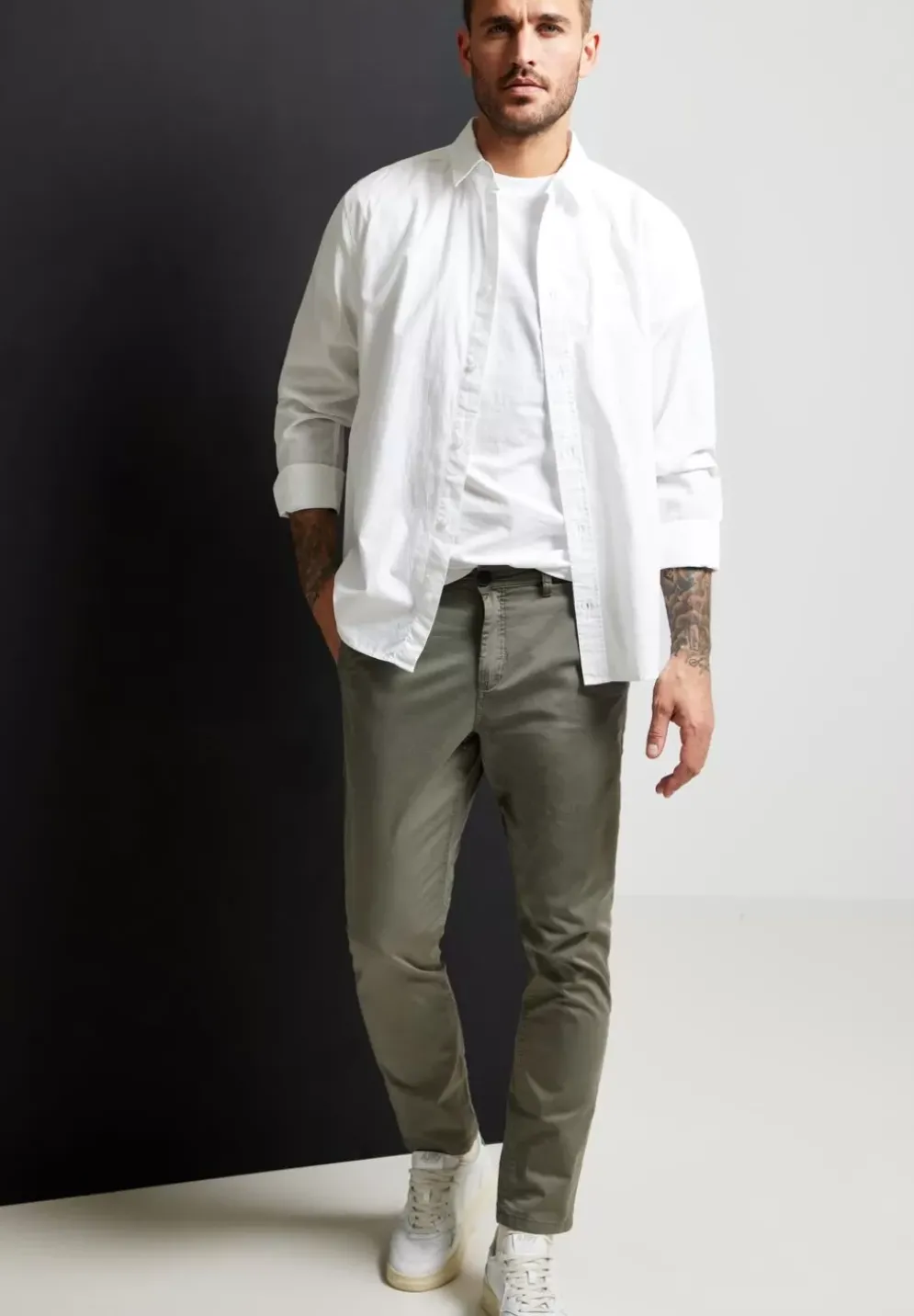 Regular Fit Chinohose