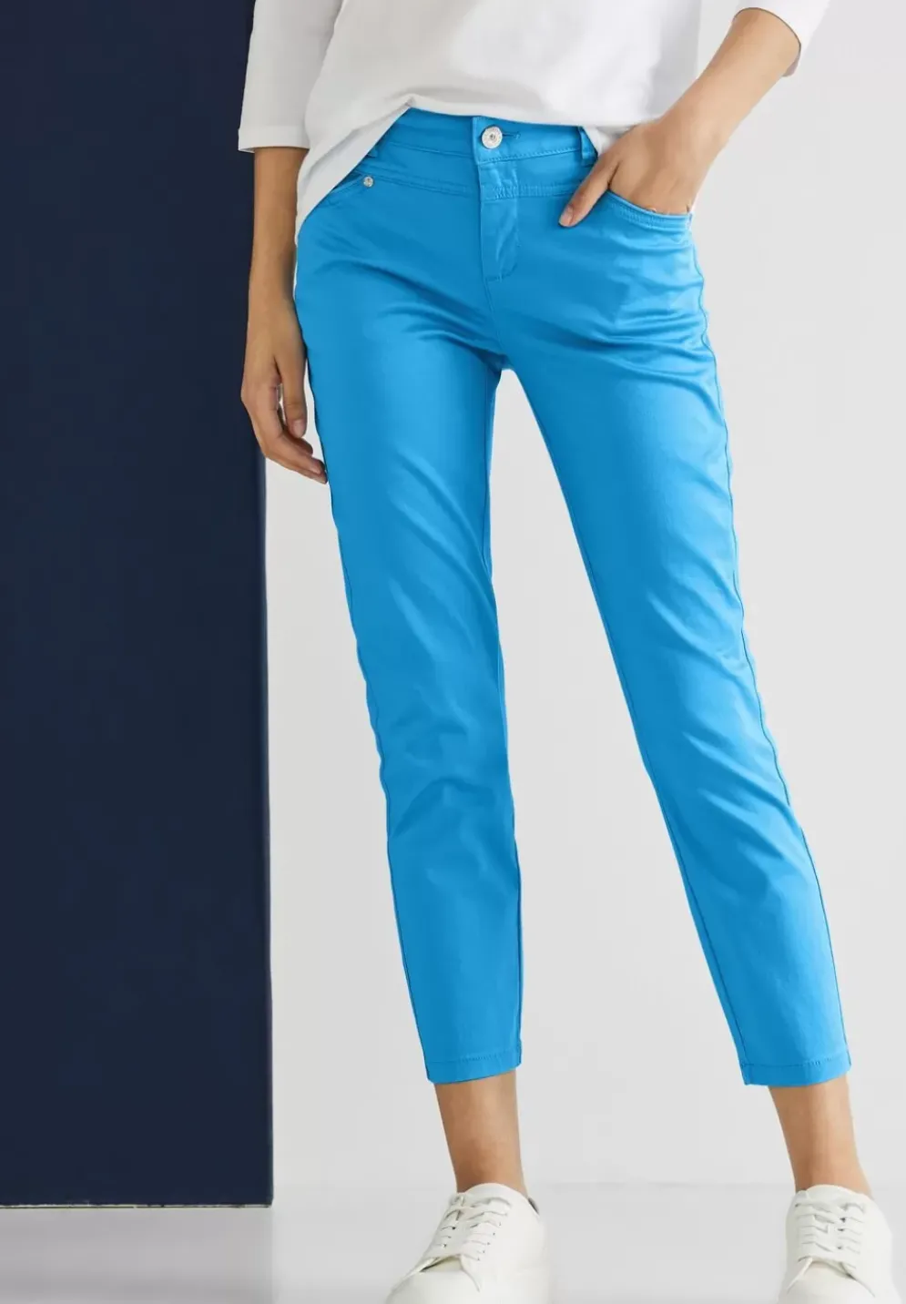 Satinierte Casual Fit Hose