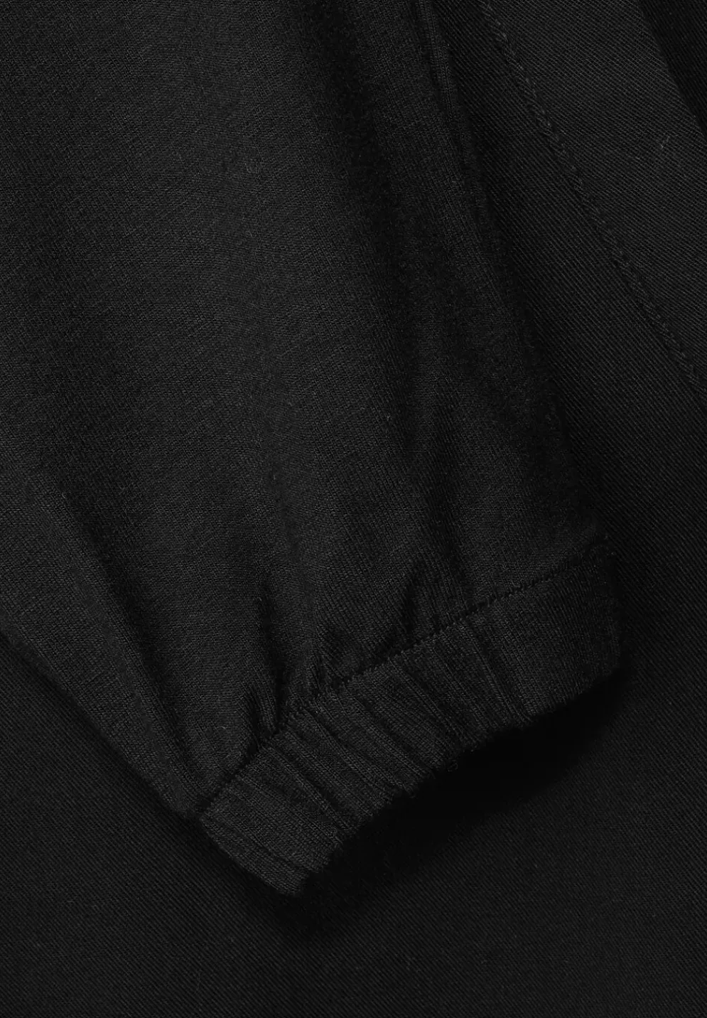 Shirt Im Materialmix
