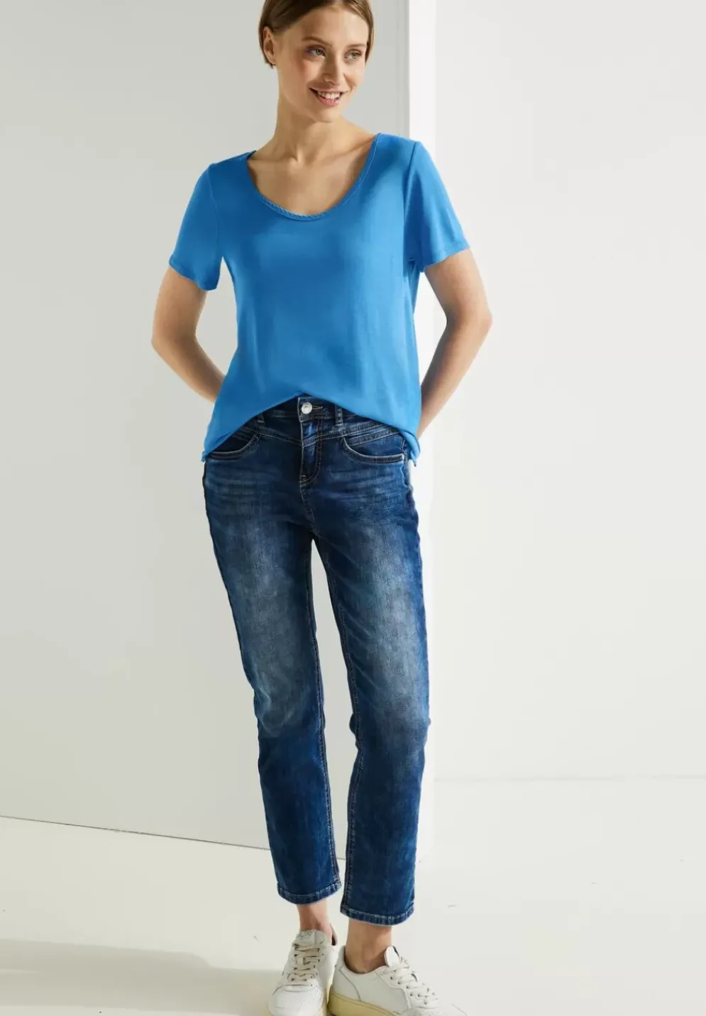 Shirt Mit Dekosaum