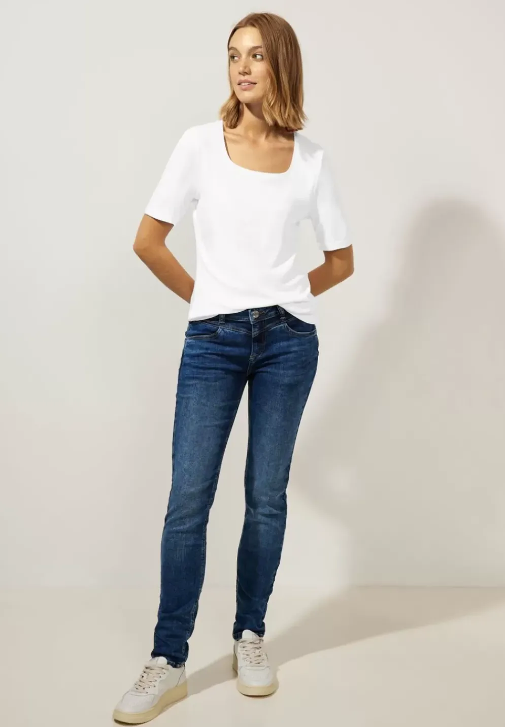 Shirt Mit Karree Ausschnitt