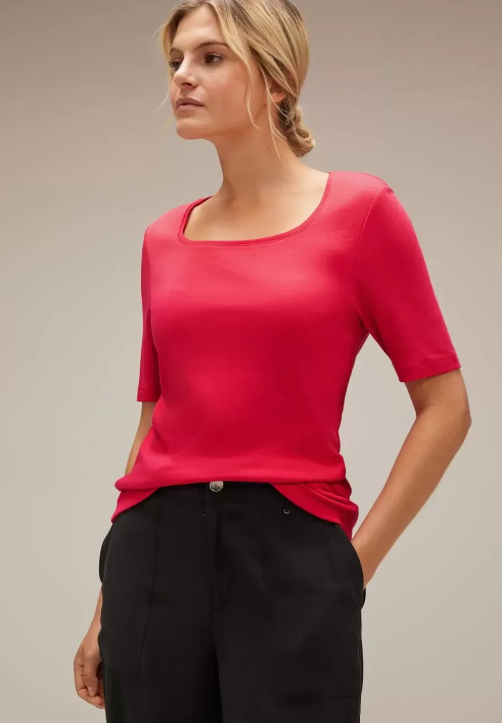 Shirt Mit Karree Ausschnitt