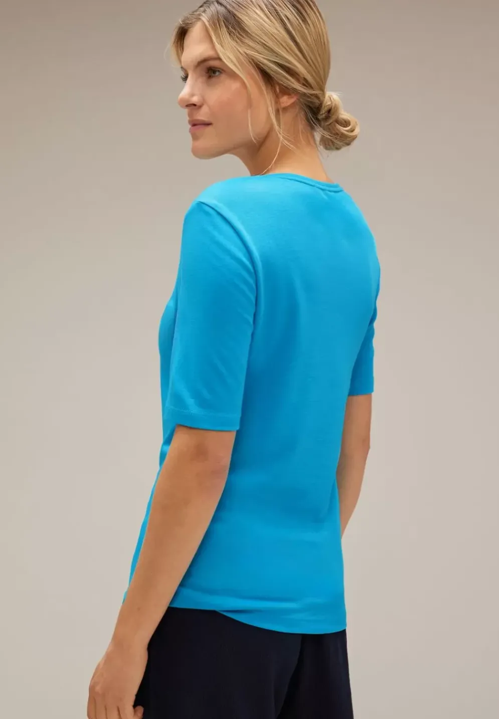 Shirt Mit Karree Ausschnitt