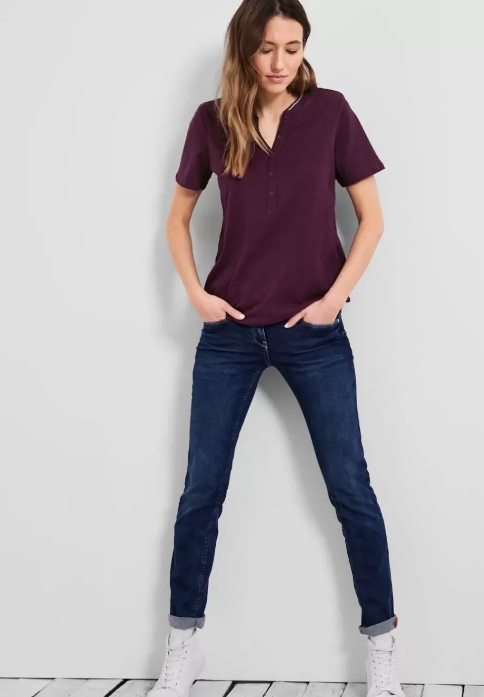 Shirt Mit Kurzer Knopfleiste