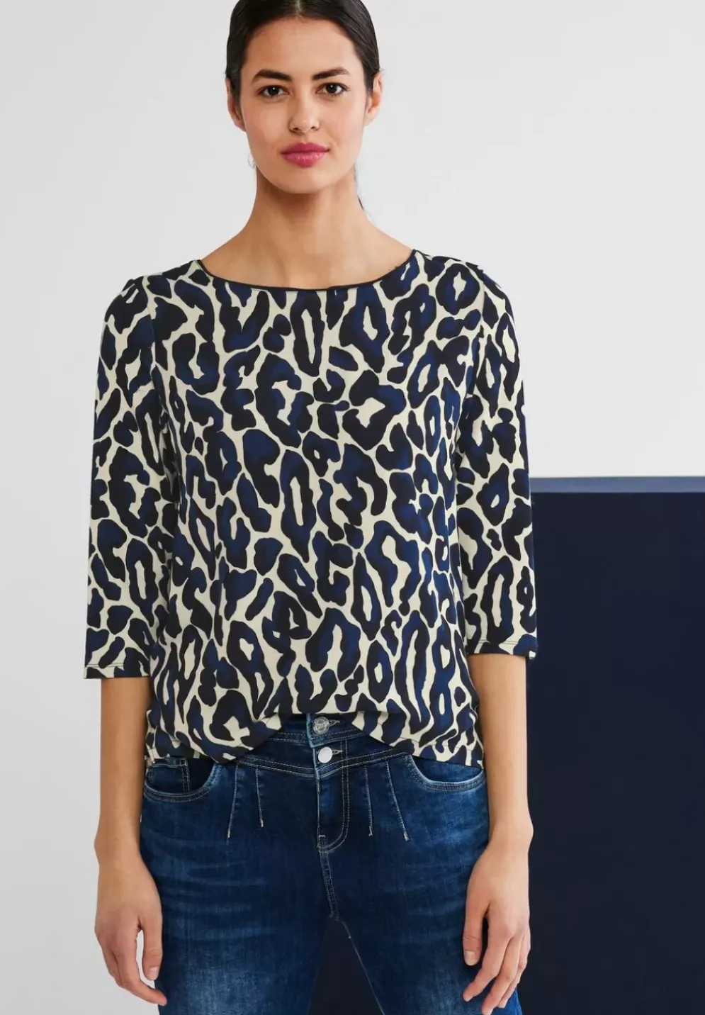 Shirt Mit Leo Print