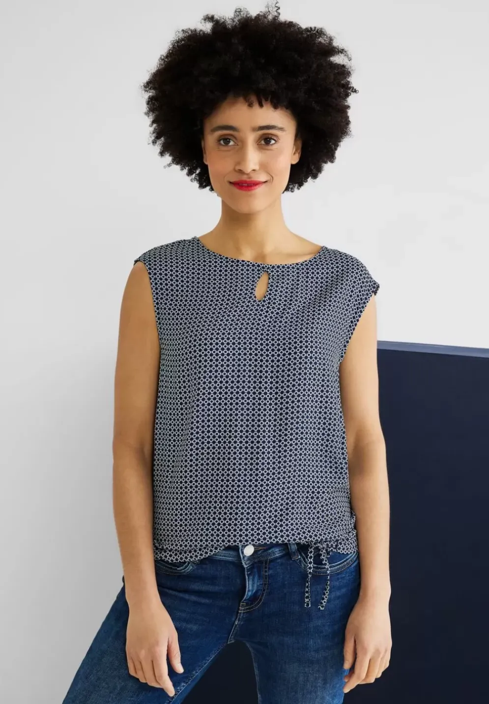 Shirt Mit Minimalmuster