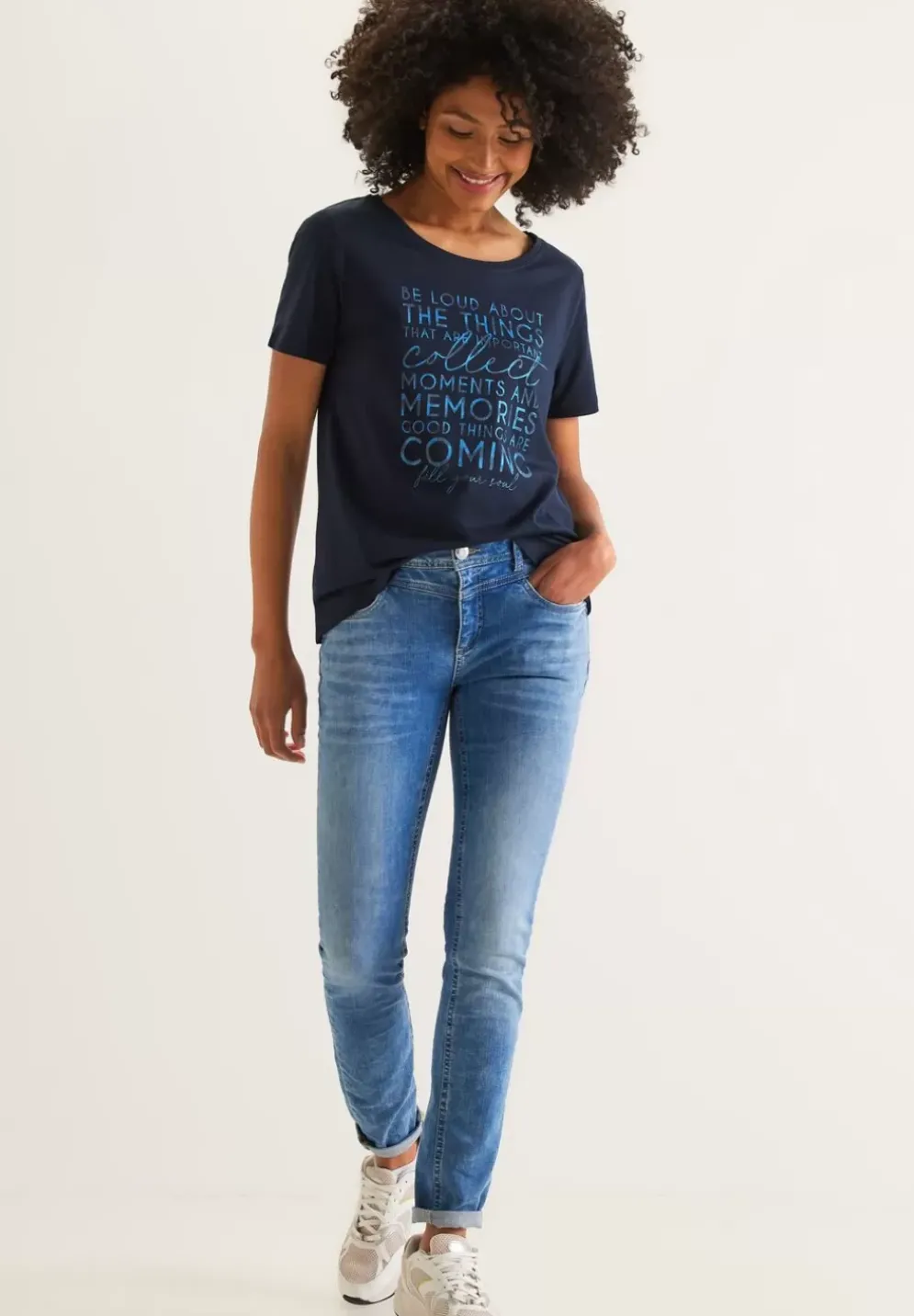 Shirt Mit Multicolor Wording