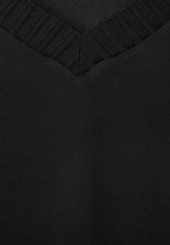Shirt Mit Rippausschnitt
