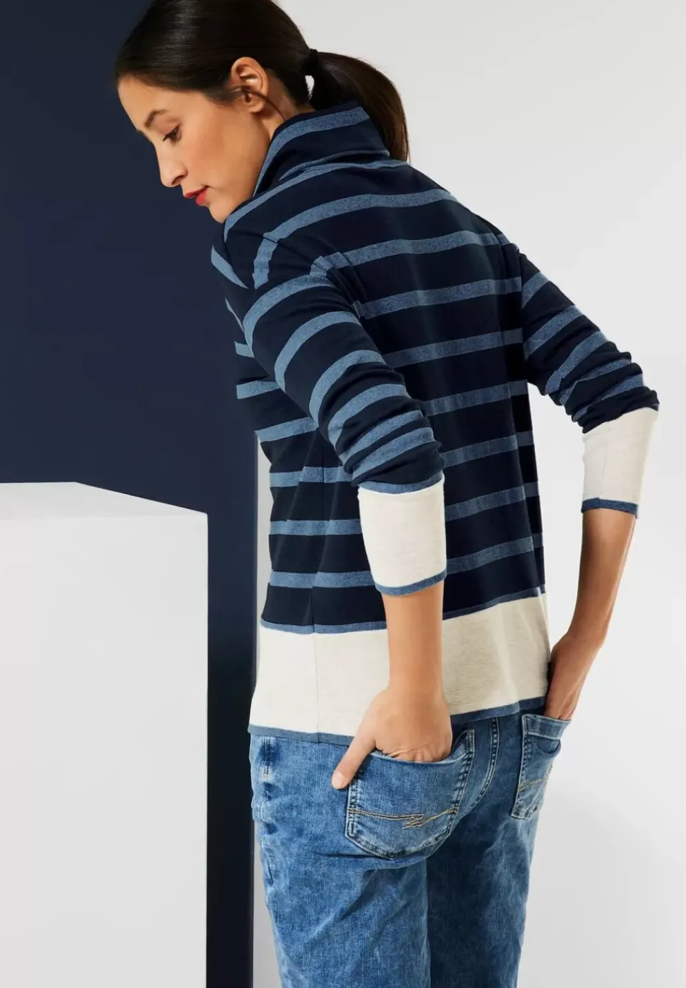 Shirt Mit Rollkragen