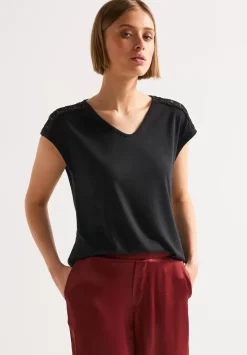 Shirt Mit Spitzenschultern