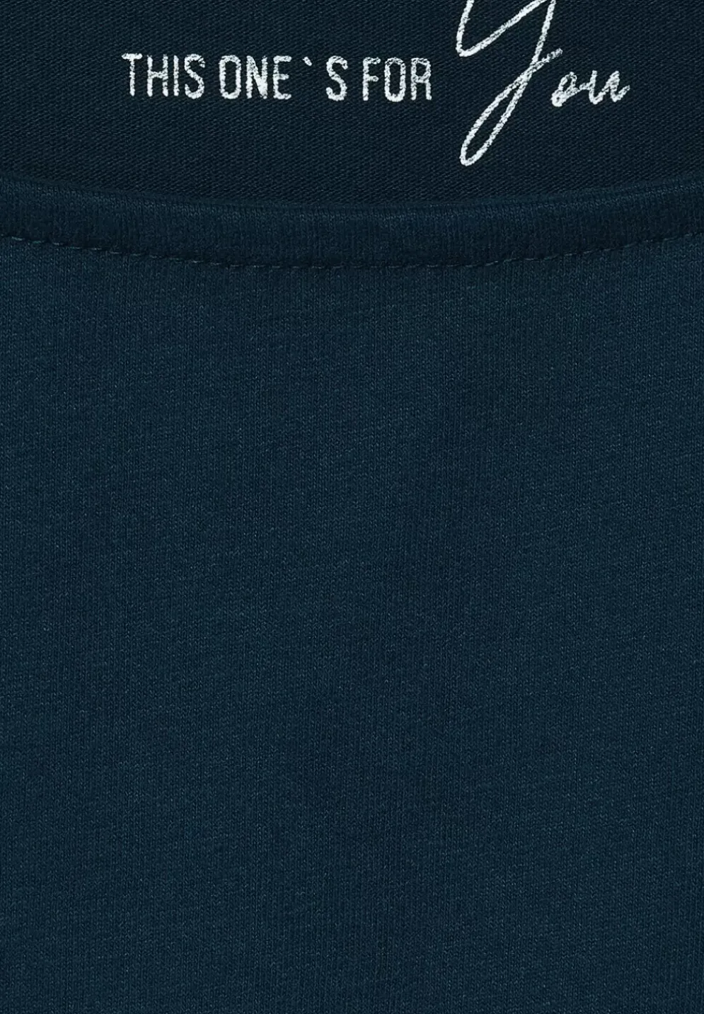 Shirt Mit U-Boot Ausschnitt