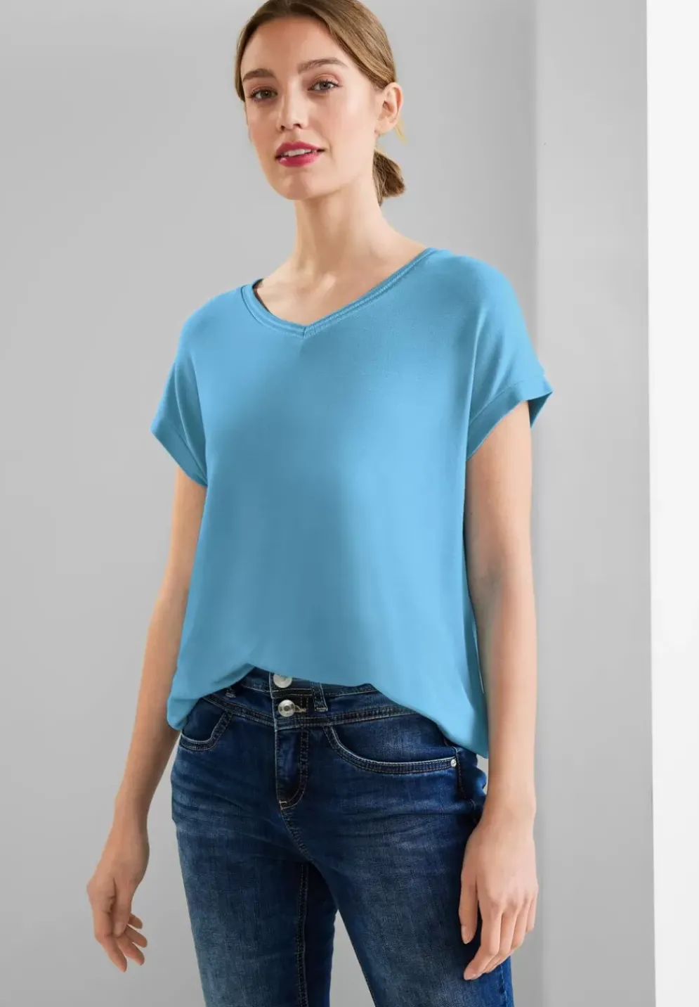 Shirt Mit V-Ausschnitt