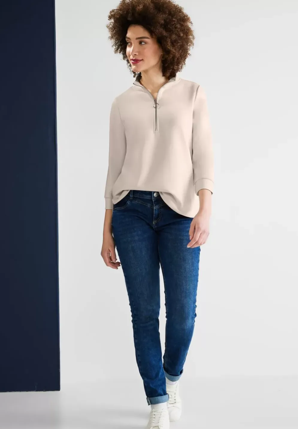 Shirt Mit Zipper