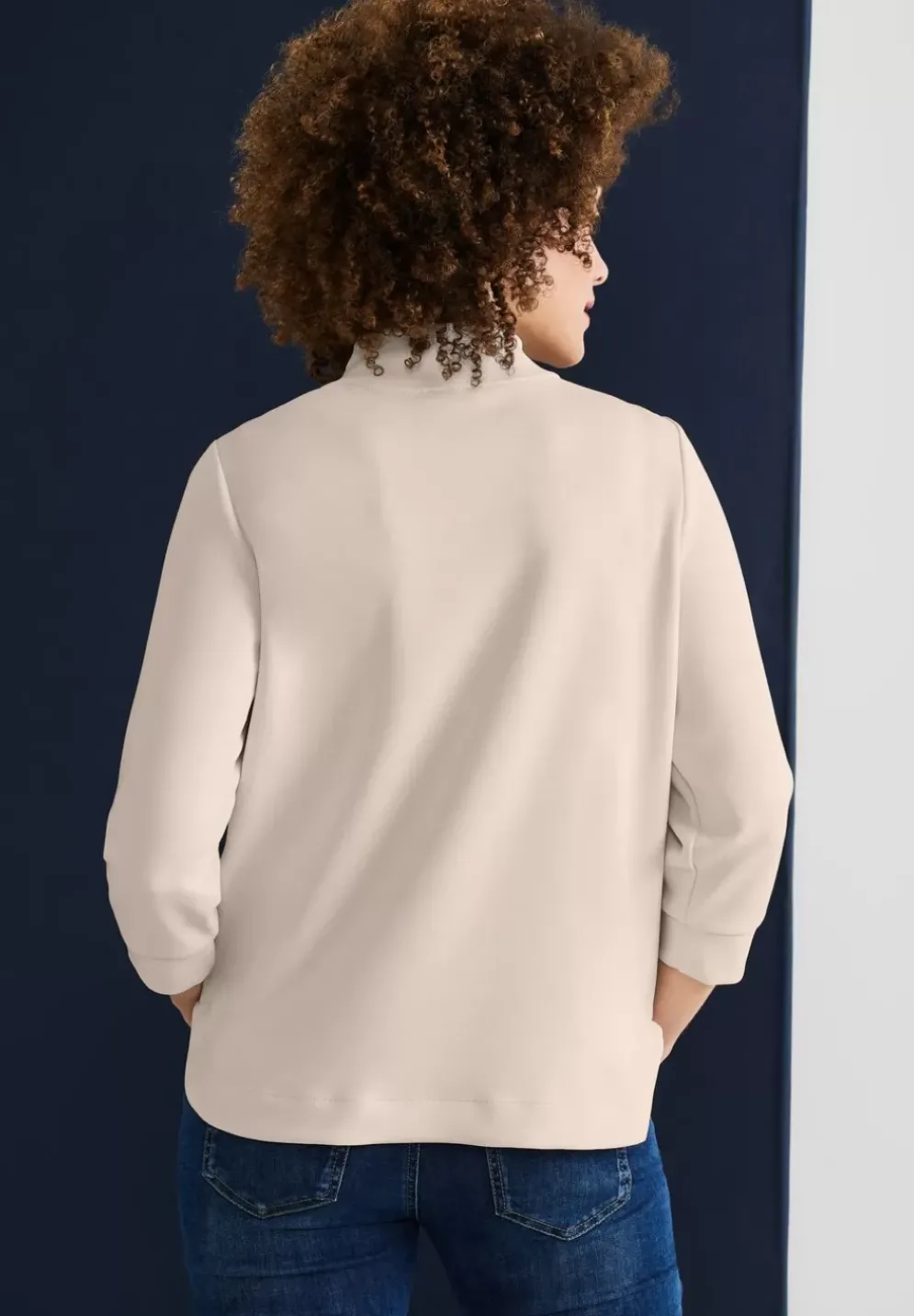Shirt Mit Zipper