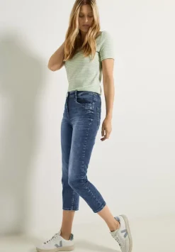 Slim Fit 3/4 Jeans