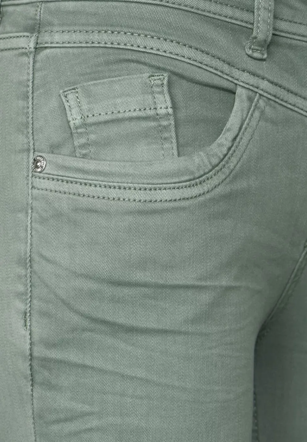 Slim Fit Color Stretch Jeans