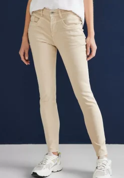 Slim Fit Color Stretch Jeans