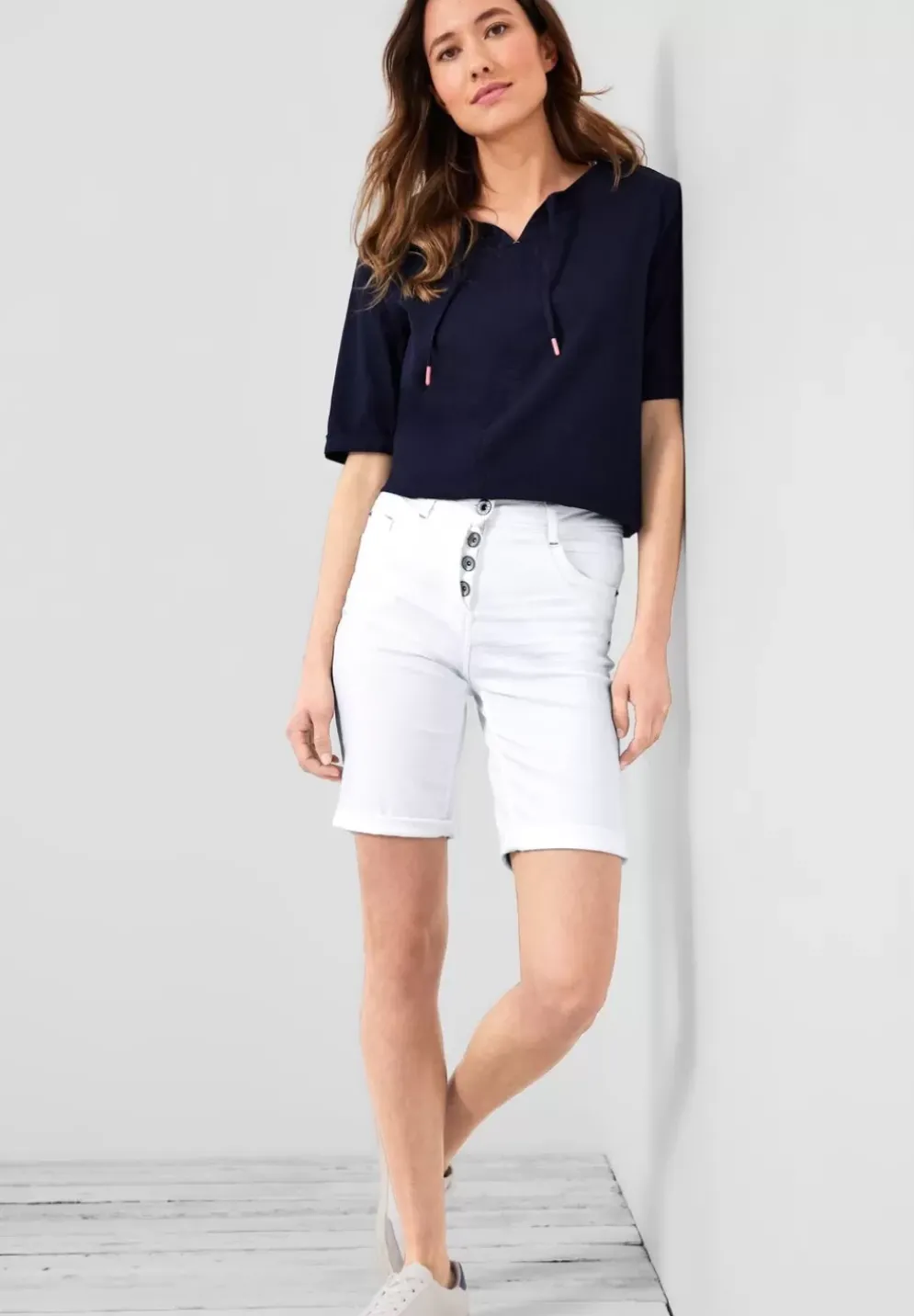 Slim Fit Damenshorts