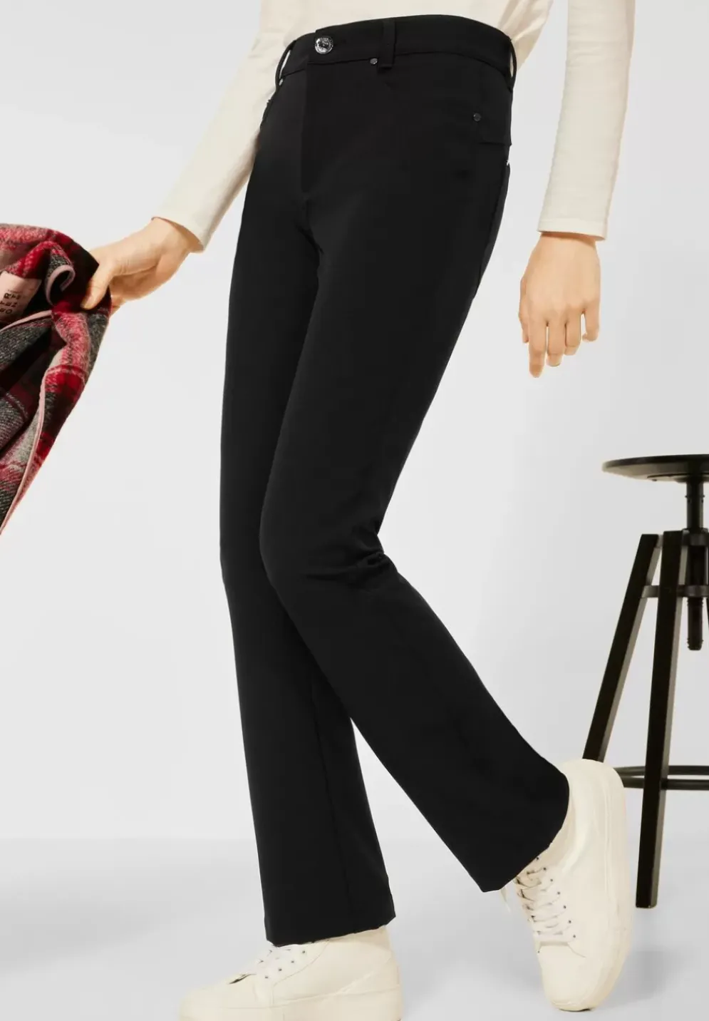 Slim Fit Hose In High Waist