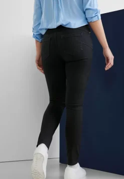 Slim Fit Jeans