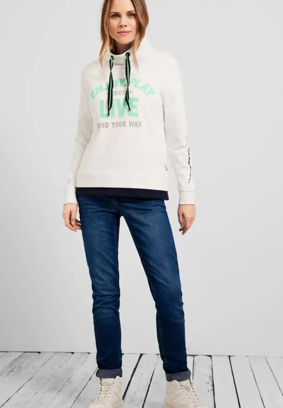 Slim Fit Jeans