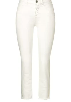Slim Fit Jeans In 7/8