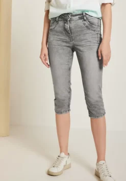 Slim Fit Jeans In Grau