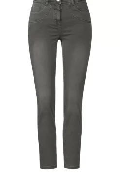 Slim Fit Jeans In High Waist