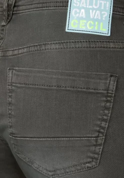 Slim Fit Jeans In High Waist