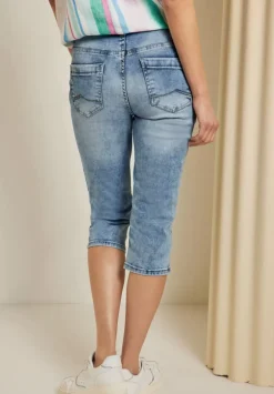 Slim Fit Jeans In 3/4-Lange