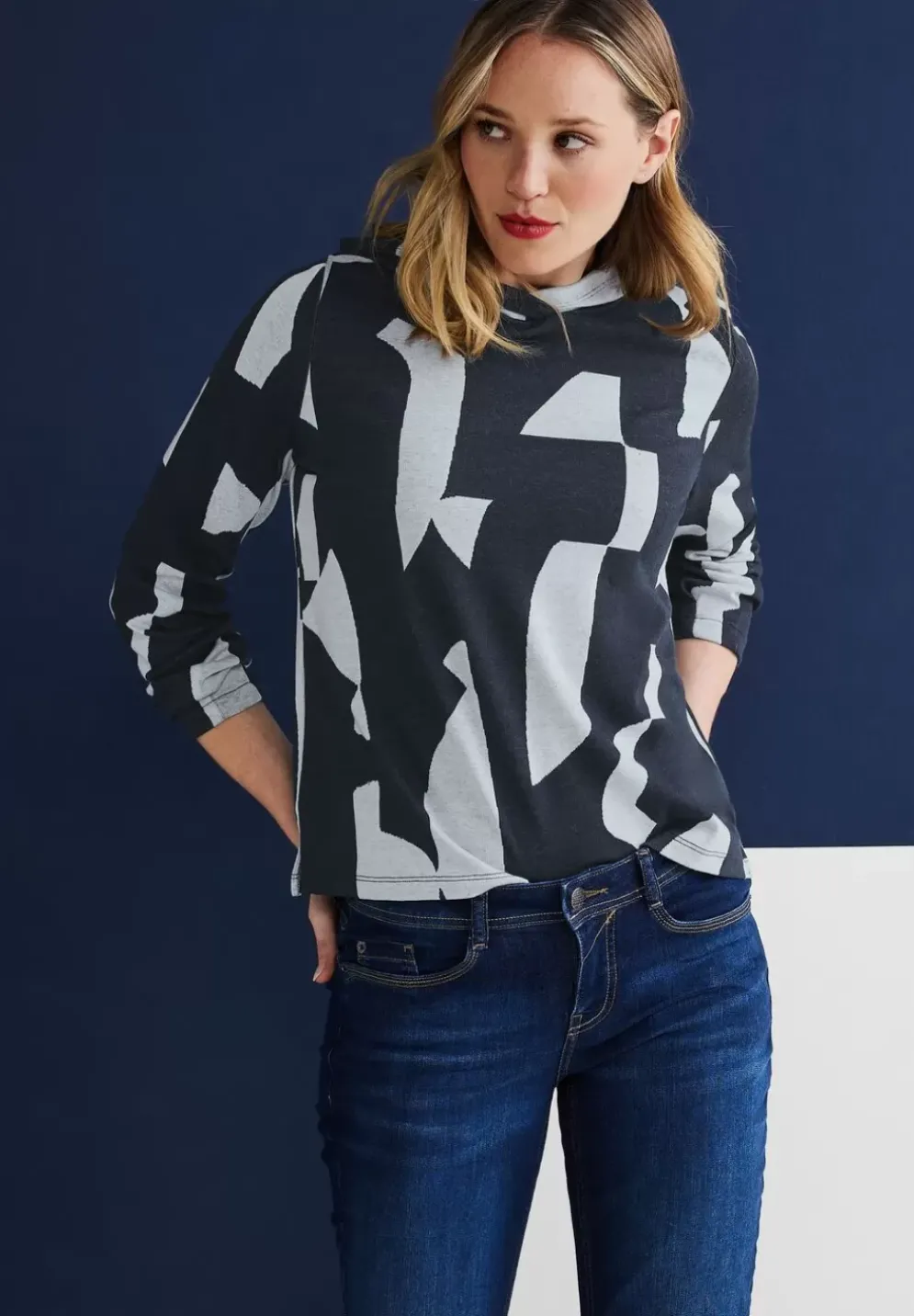 Softes Jacquard Hoodie Shirt