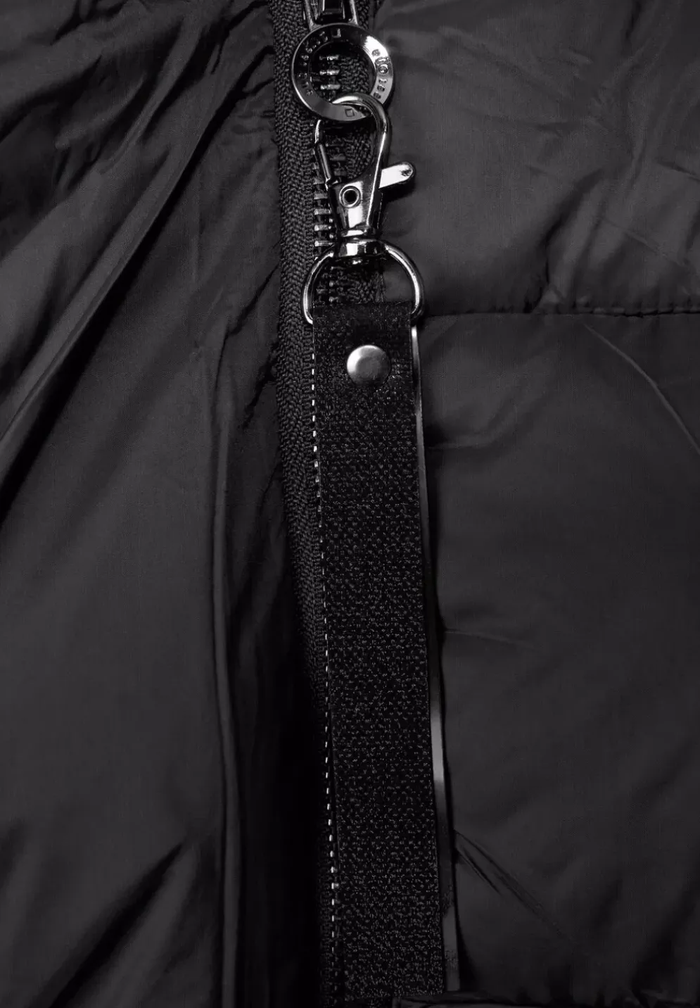 Steppmantel Im Wrap-Look
