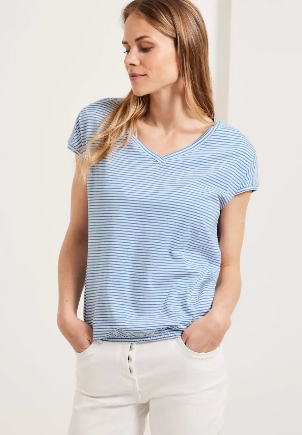 Streifenshirt Mit V-Neck