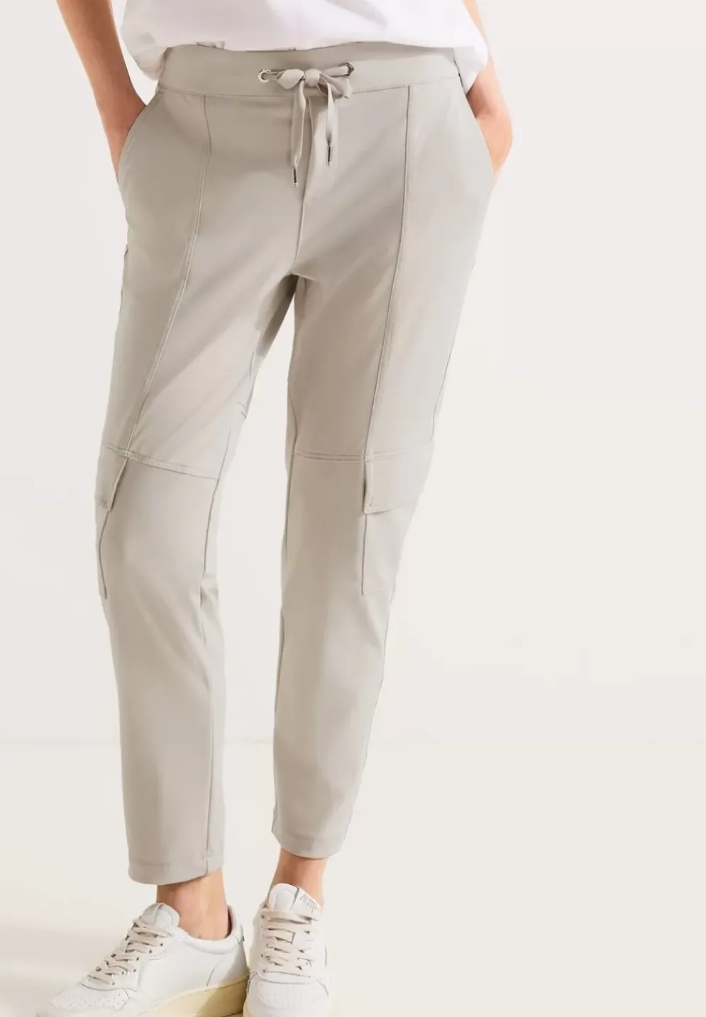Stretch Loose Fit Hose