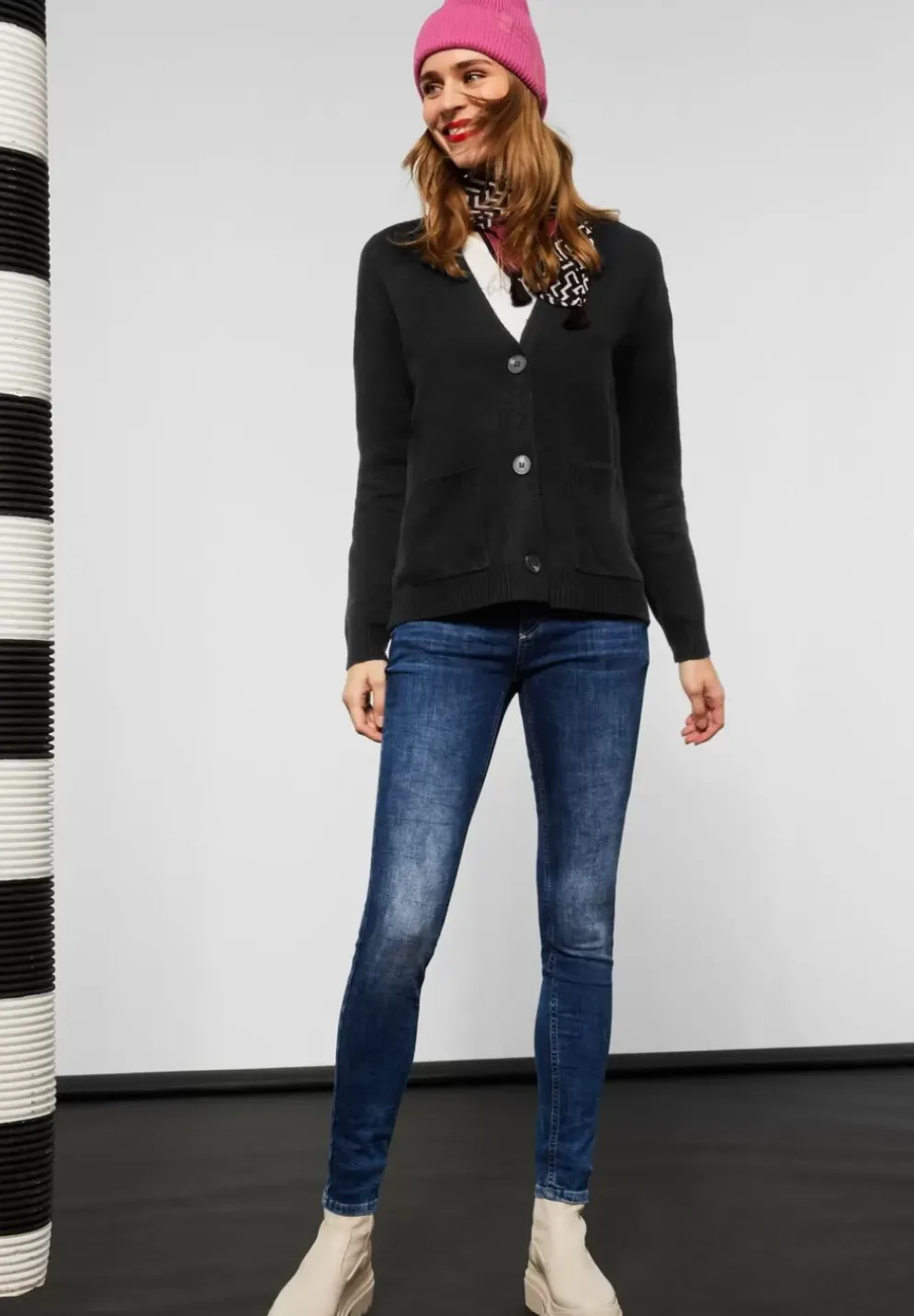 Strickjacke Mit Taschen